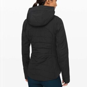 Lululemon Another Mile Jacket
Black (First Release) Size 4
